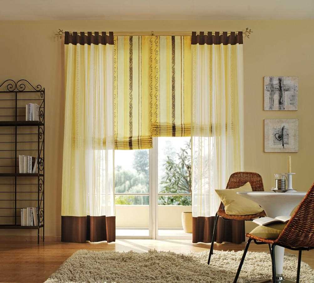 the idea of ​​using modern curtains in a bright apartment design