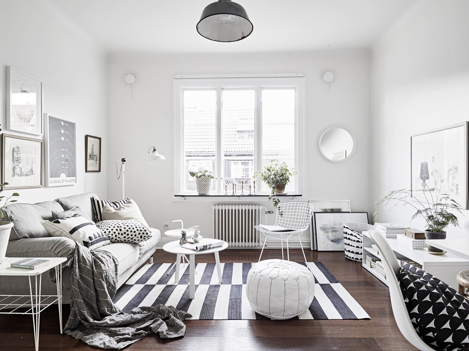 idea of ​​a beautiful scandinavian style apartment decor