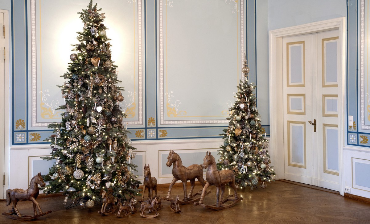 Christmas tree decor 2018