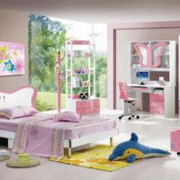 example of a beautiful decor of a child’s room for a girl photo