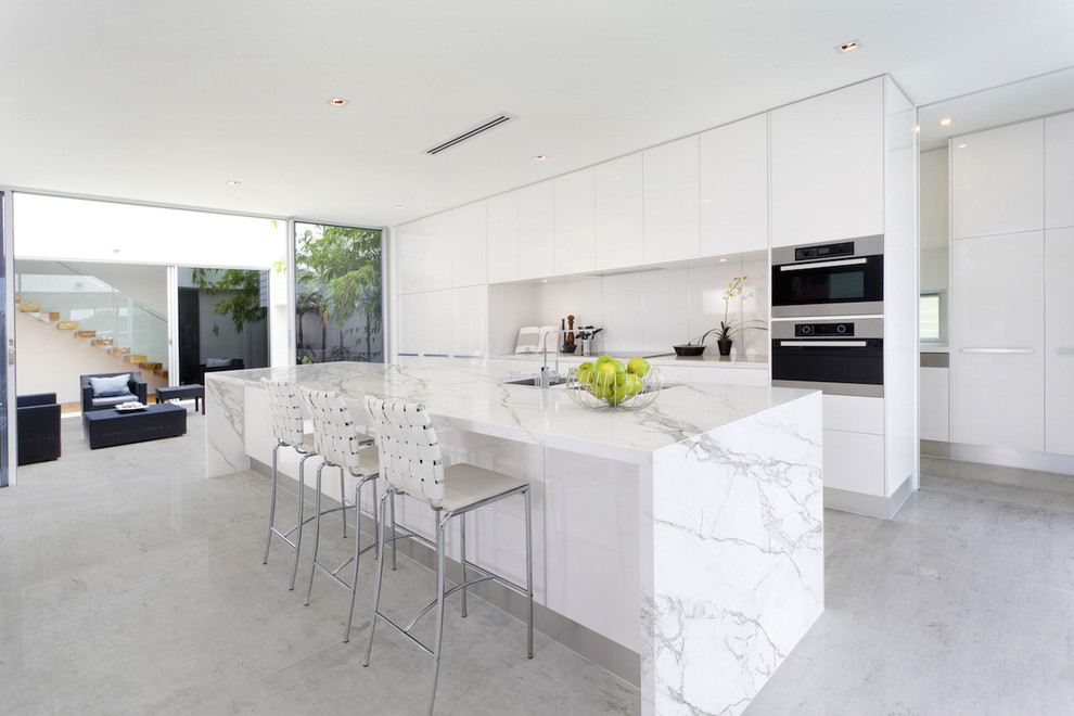 white high-tech kitchen