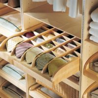 dressing room design with organizers