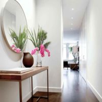 the idea of ​​an unusual design of the hallway with mirrors picture