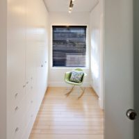 narrow dressing room design