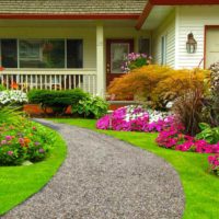 the idea of ​​using beautiful garden paths in landscape design photo