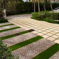 the idea of ​​using light garden paths in landscaping picture