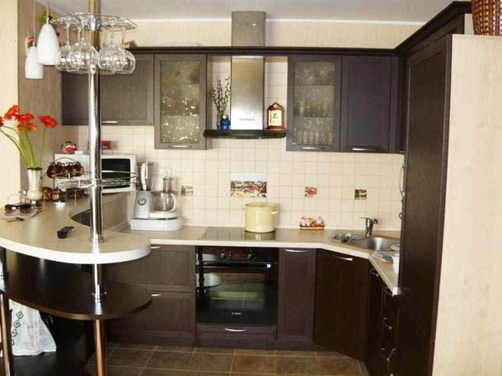 the idea of ​​an unusual style of kitchen 7 sq.m