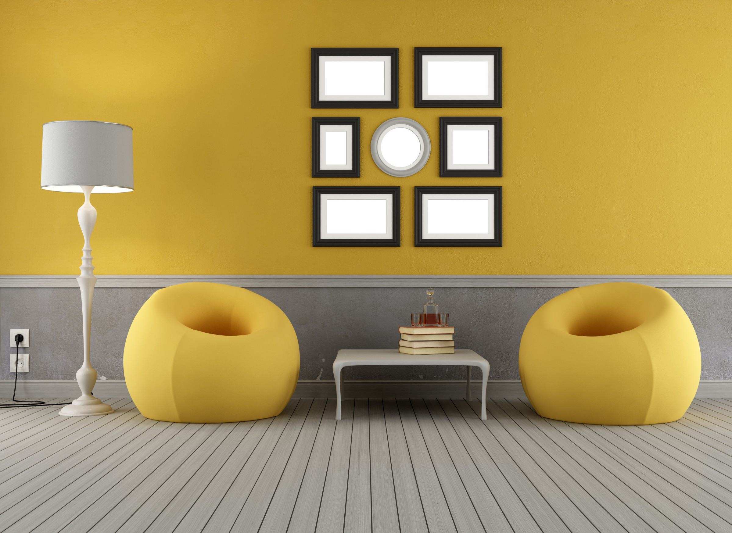 An example of using bright yellow in the decor of an apartment