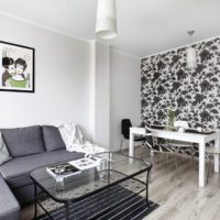 black and white wallpaper in the living room
