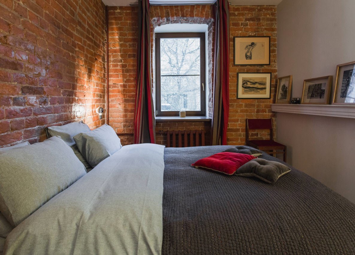 9 sqm bedroom with brick trim