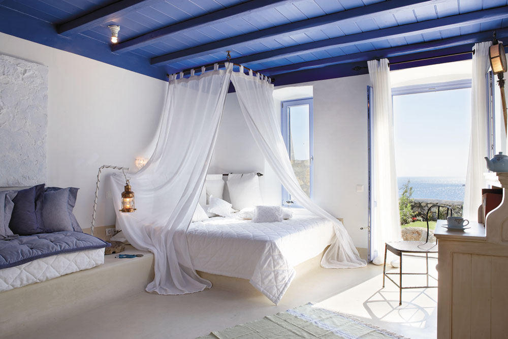 canopy bedroom design