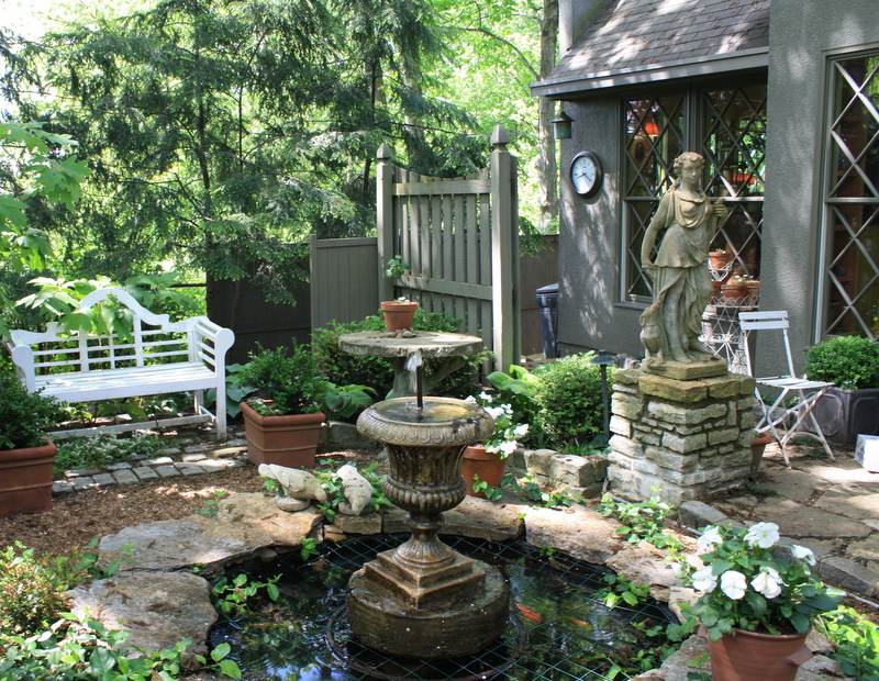 garden design with a pond