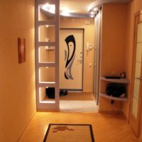 corridoio in un appartamento in una foto interna della casa di pannello