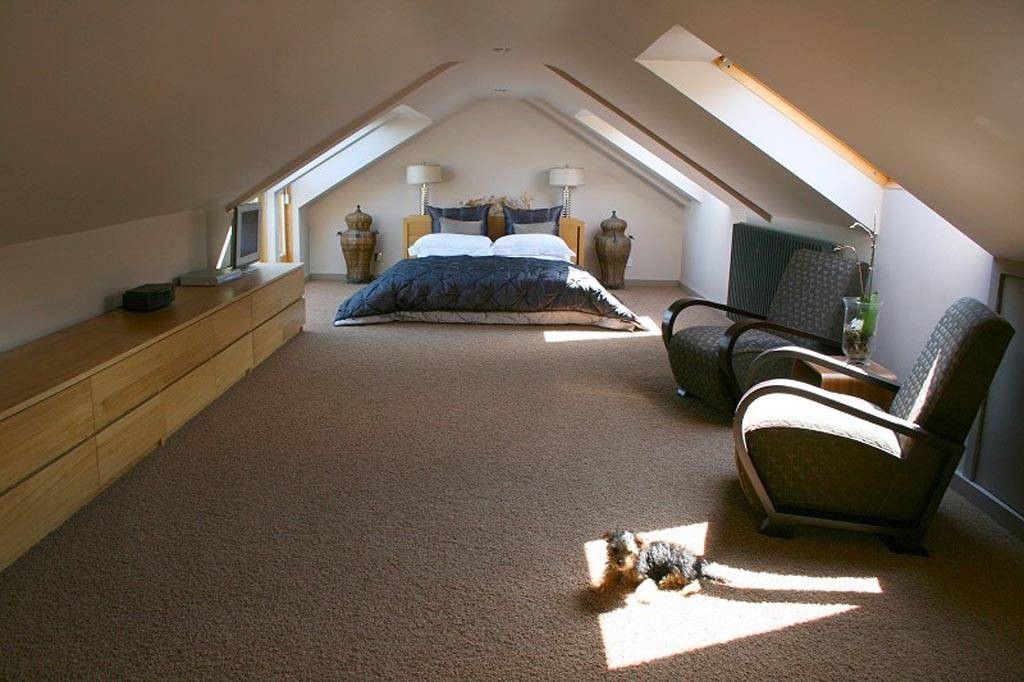 attic bedroom