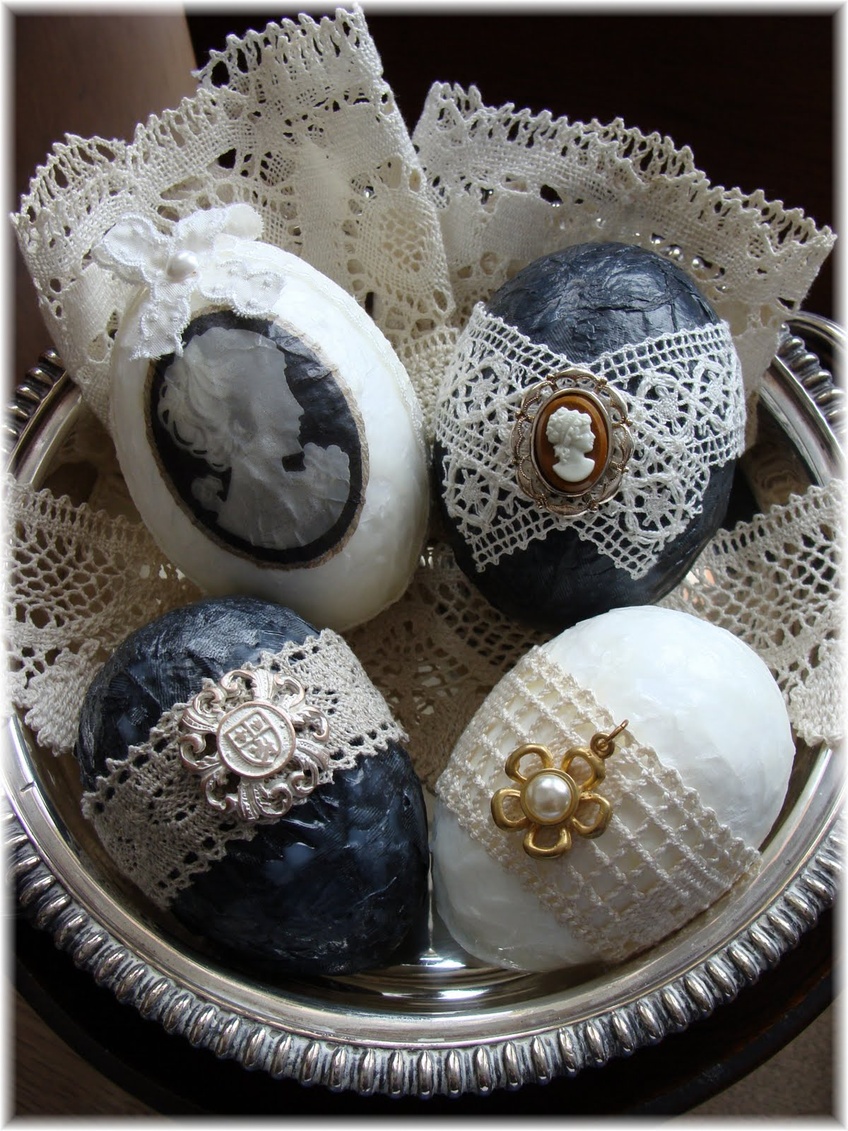 Lace egg decoration for easter decoration