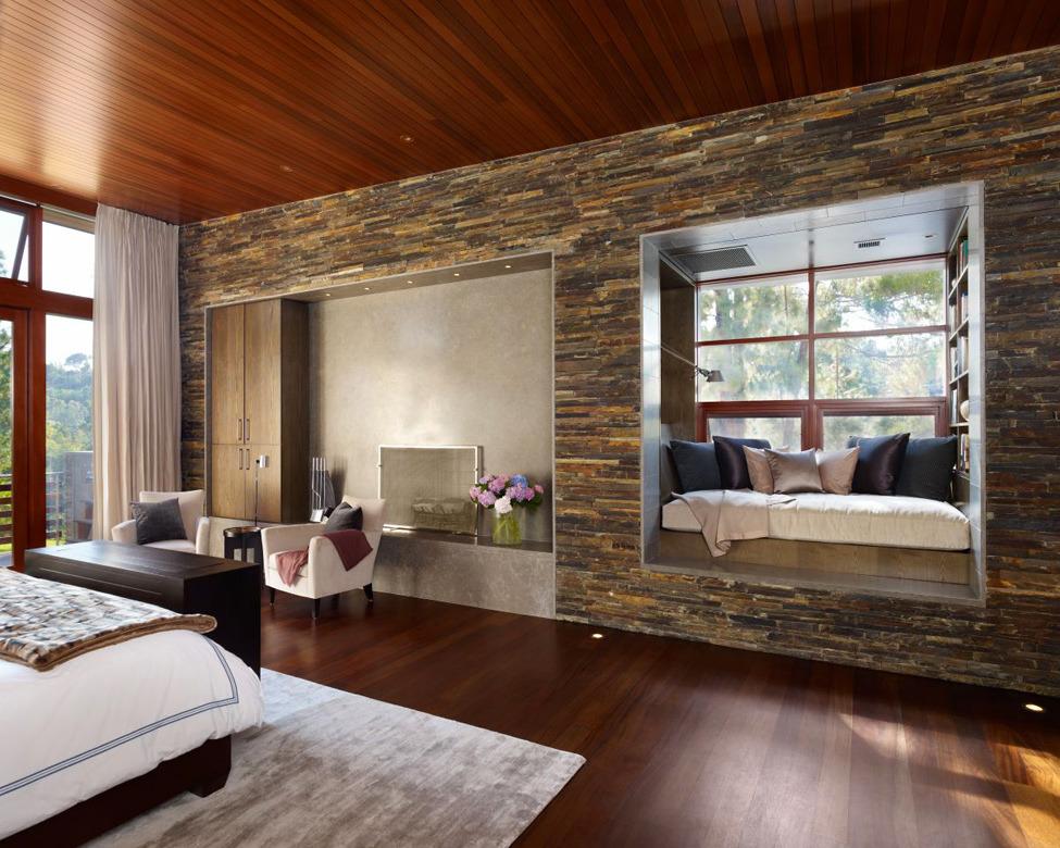 Living room wall decoration with natural stone