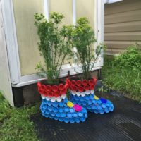 Flowerpots made of plastic corks