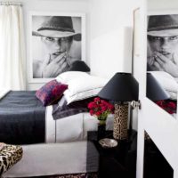 the idea of ​​a bright decoration of the wall decor in the bedroom picture