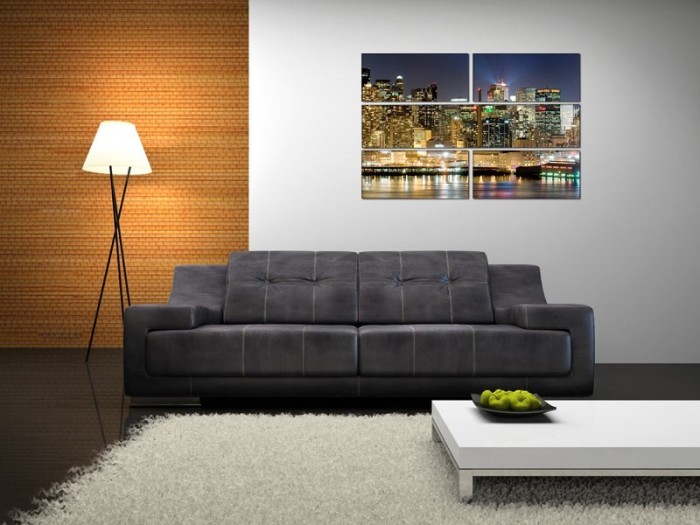 Accent wall decoration over the living room sofa