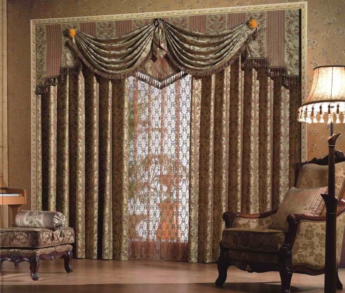 Curtains with lambrequin in the interior of the living room