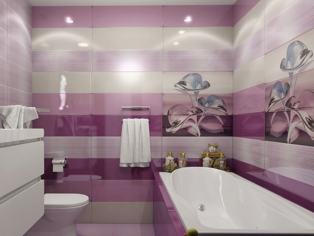 Design of the combined bathroom in light lilac colors