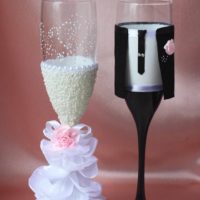 the idea of ​​a beautiful design of the style of wedding glasses photo