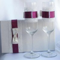 version of the unusual design of the design of wedding glasses photo