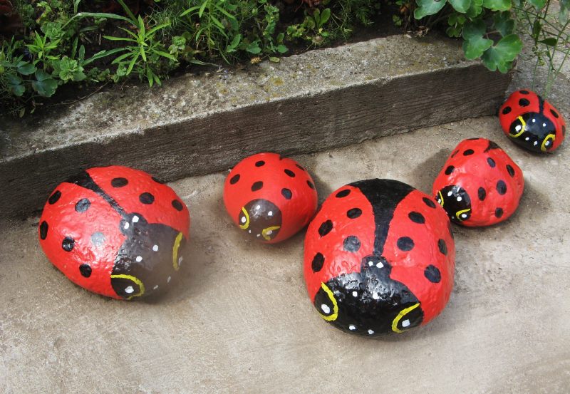 Garden decoration with hand-painted stones