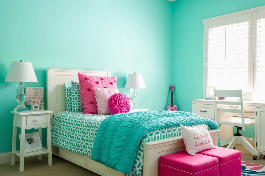 Bedroom with sea-green walls