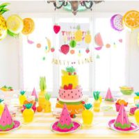 DIY do-it-yourself kids table decoration