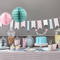 DIY do-it-yourself garland for a child’s birthday