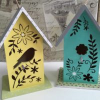 Beautiful birdhouses for decorating the garden