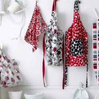 Textile accessories for decorating the kitchen