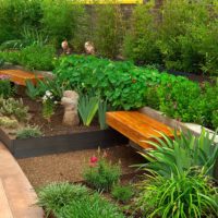 Geometric flower beds in garden design