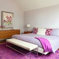 Modern bedroom in shades of lavender
