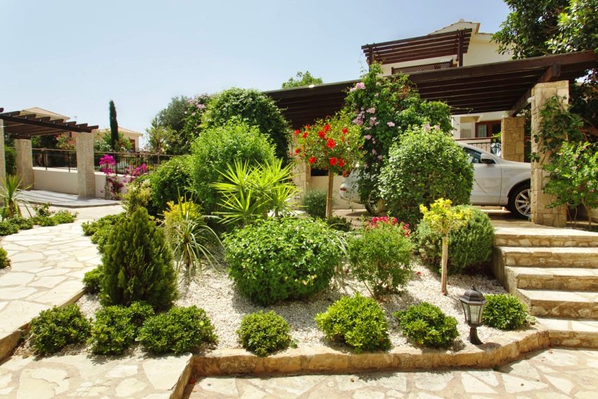 Landscaping of a country site in landscape style
