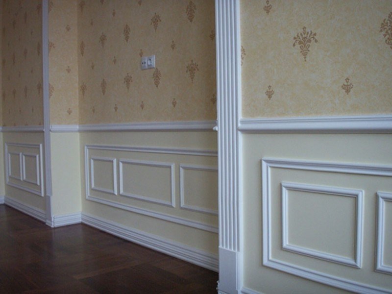 Embossed wall decor with foam moldings