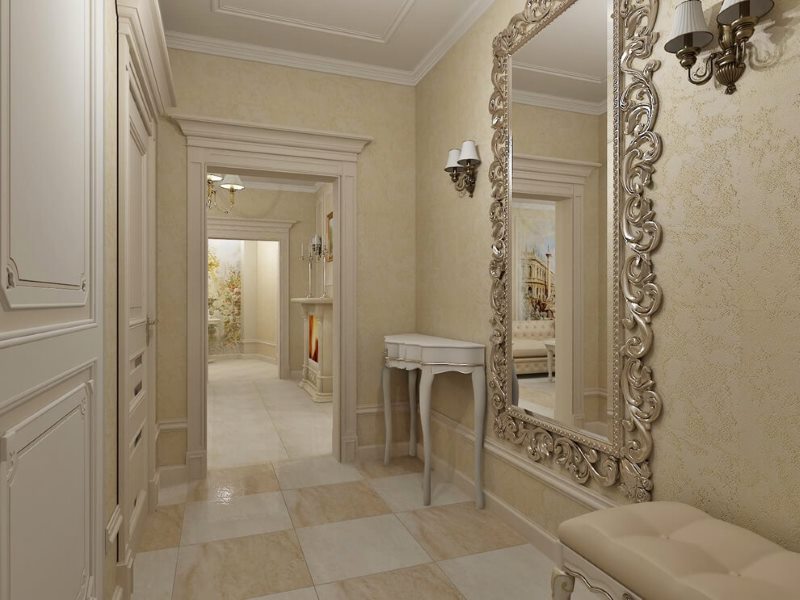 Specchio a parete in una splendida cornice in una stanza in stile neoclassico