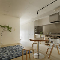 Interiore moderno minimalista del salone