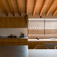 Using wood to decorate a modern interior