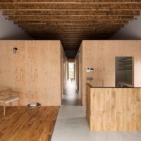L'interno della casa giapponese nello stile del minimalismo