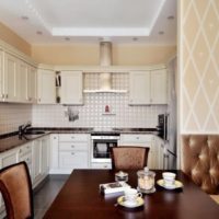 Cream walls in the design of the kitchen