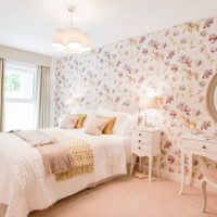 Cream-colored bedroom for a girl