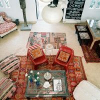 Moroccan-style living room flooring