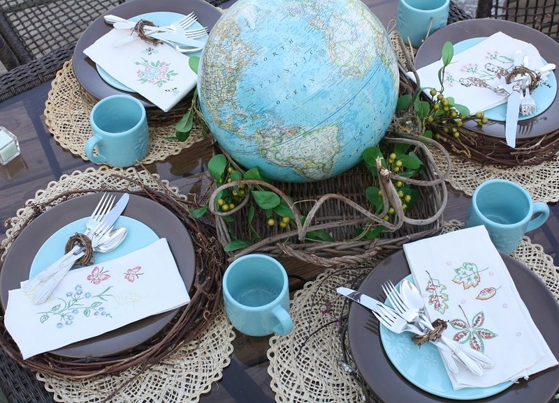 Table setting in the marine theme