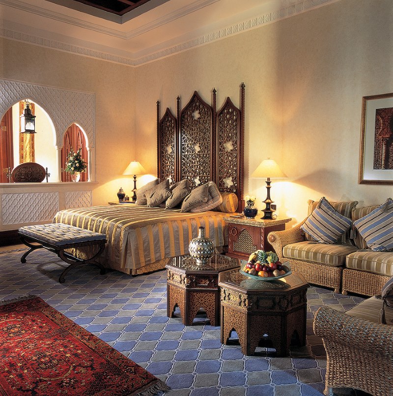 Rich Moroccan-style bedroom furnishings