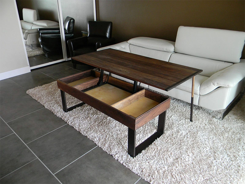 Transforming table in a contemporary style living room