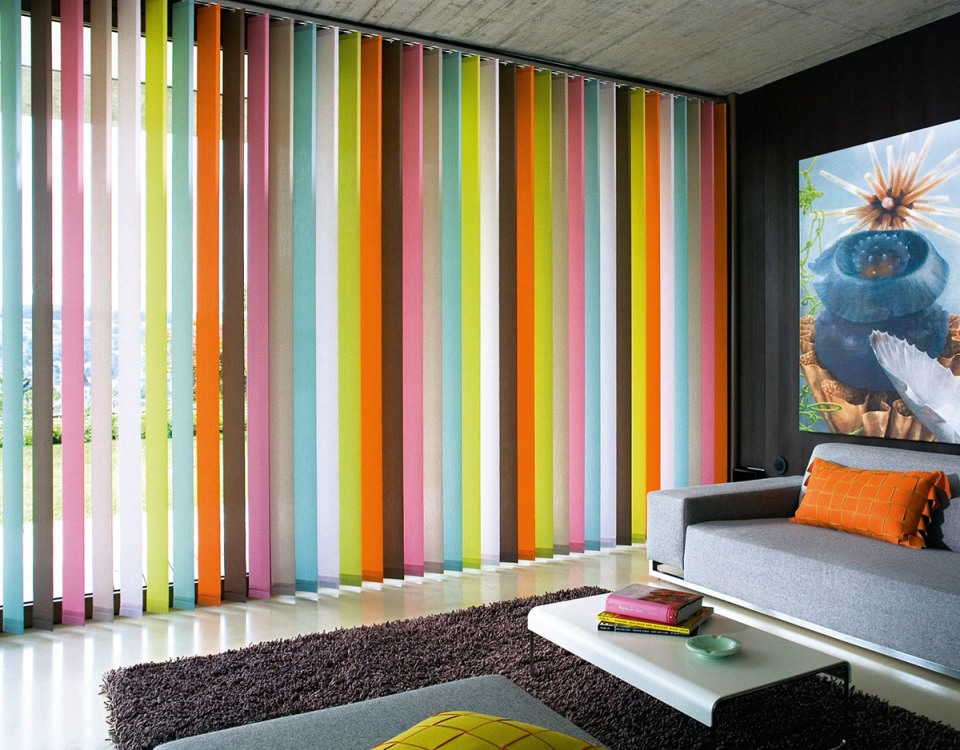 Colored blinds in the interior of the living room