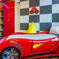 Car-shaped baby bed