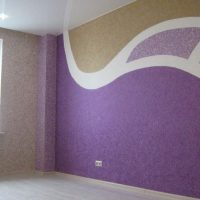 Wall decoration with liquid wallpaper of various colors